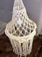 Macrame Lamp Shade 1 step