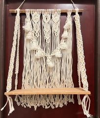 Macrame wall hanger (moon)