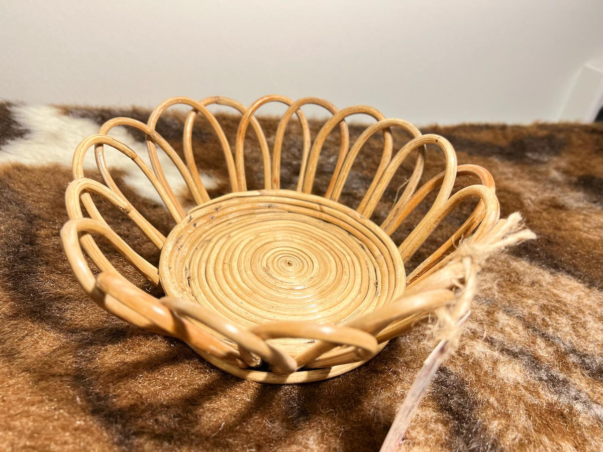 Rattan grape tray (round)