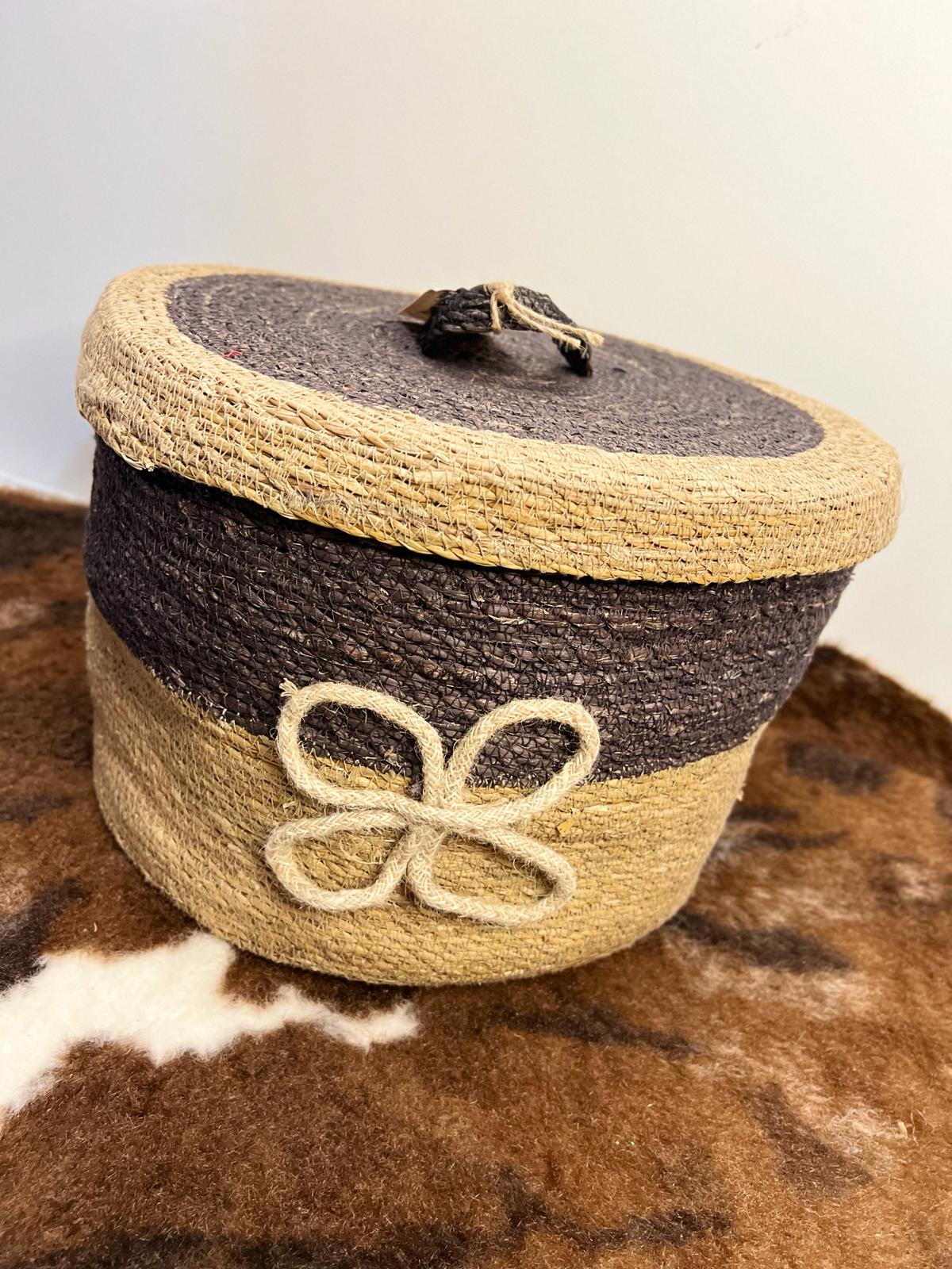 Sea grass laundry basket (flower)